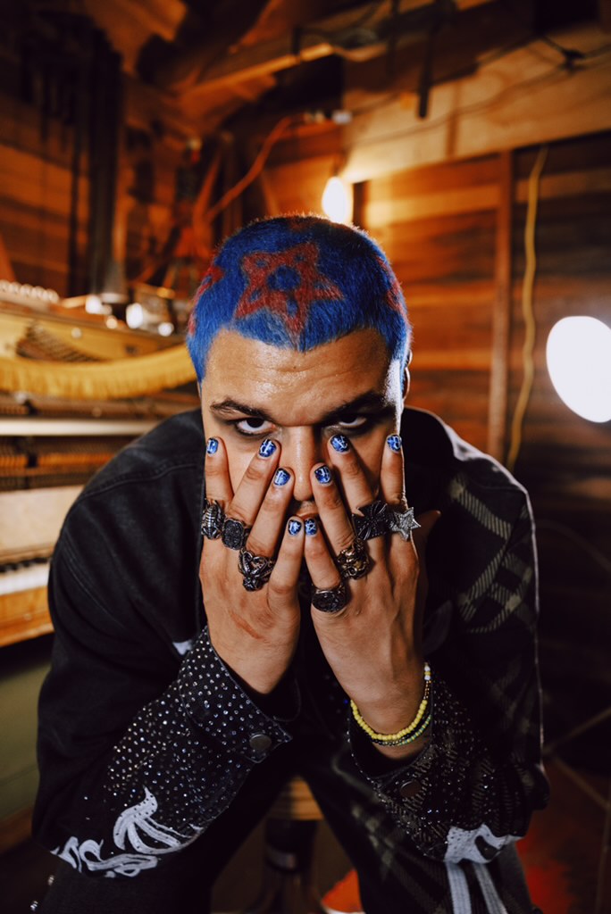 Parker Larsinn Revives Pop-Punk Chaos With the Raw Energy of DIRTBAG